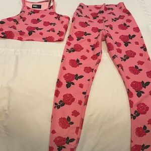 Beach Riot matching workout set. Top is size medium and bottoms are a size small